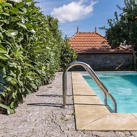 Pequena Casa Rustica Com Piscina Holiday home *