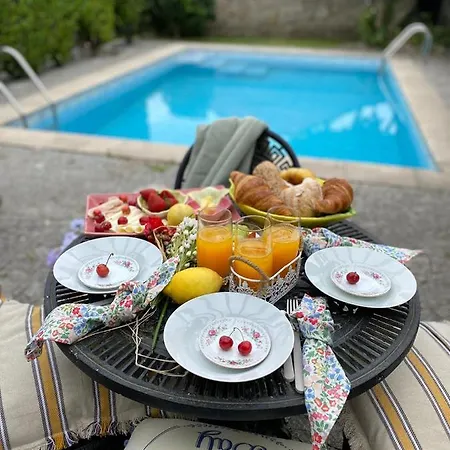 Holiday home Pequena Casa Rustica Com Piscina *