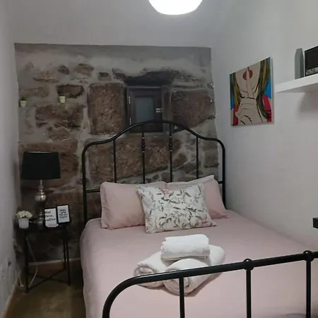 Vakantiehuis Pequena Casa Rustica Com Piscina Penafiel