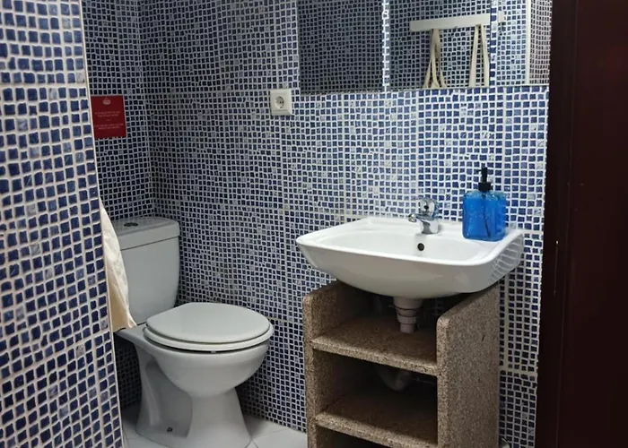 בית נופש Pequena Casa Rustica Com Piscina *